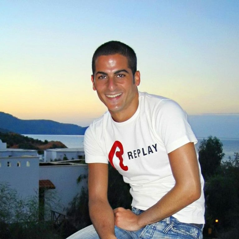 Photo of Ilan Halimi smiling