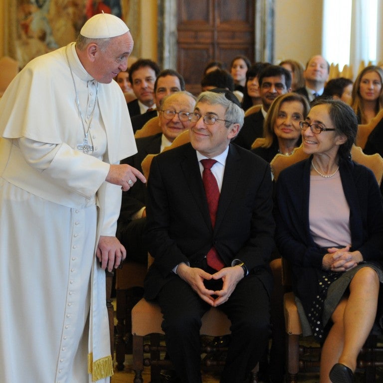 Photo of members of AJC National Leadership Council meeting the Pope