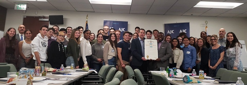 2019-10-27 AJC LA LFT joins Mayor's Youth Council pic 1