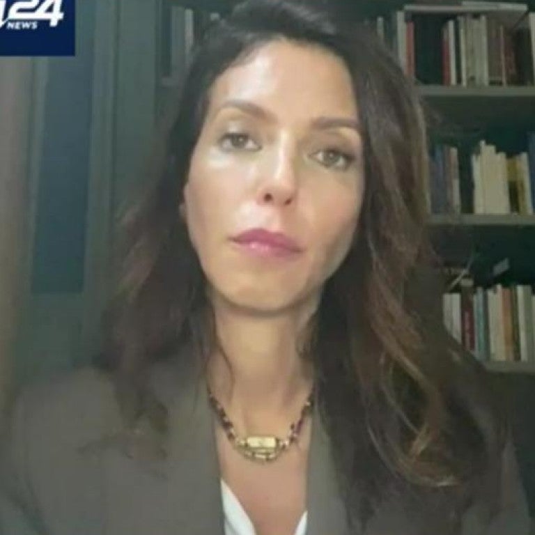Photo of Simone Rodan on i24 with the host speaking on a report which finds coronavirus fueling global antisemitism