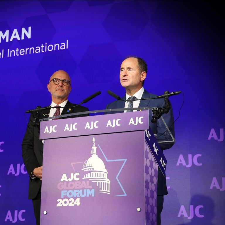 Hillel’s Adam Lehman speaks at Global Forum.